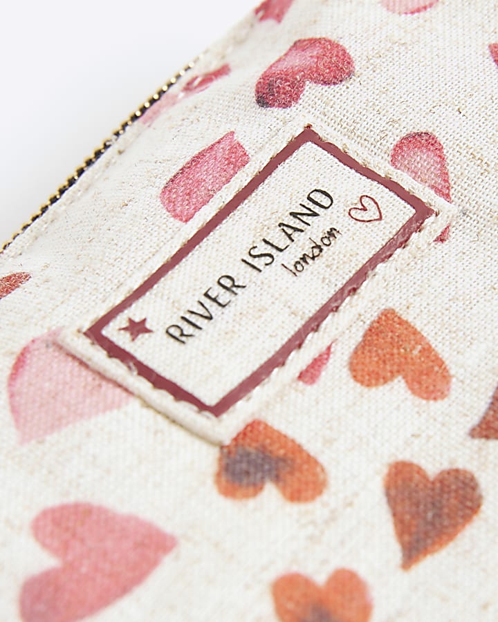 Cream Canvas Heart Make Up Bag