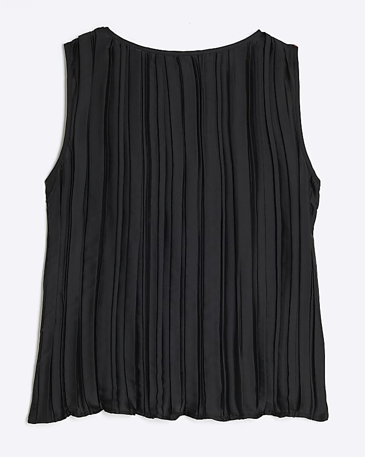 Black Plisse Tank Top