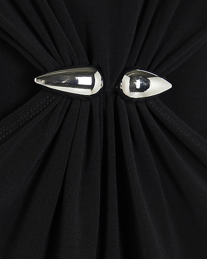 Black Sleeveless Metal Trim Front Top
