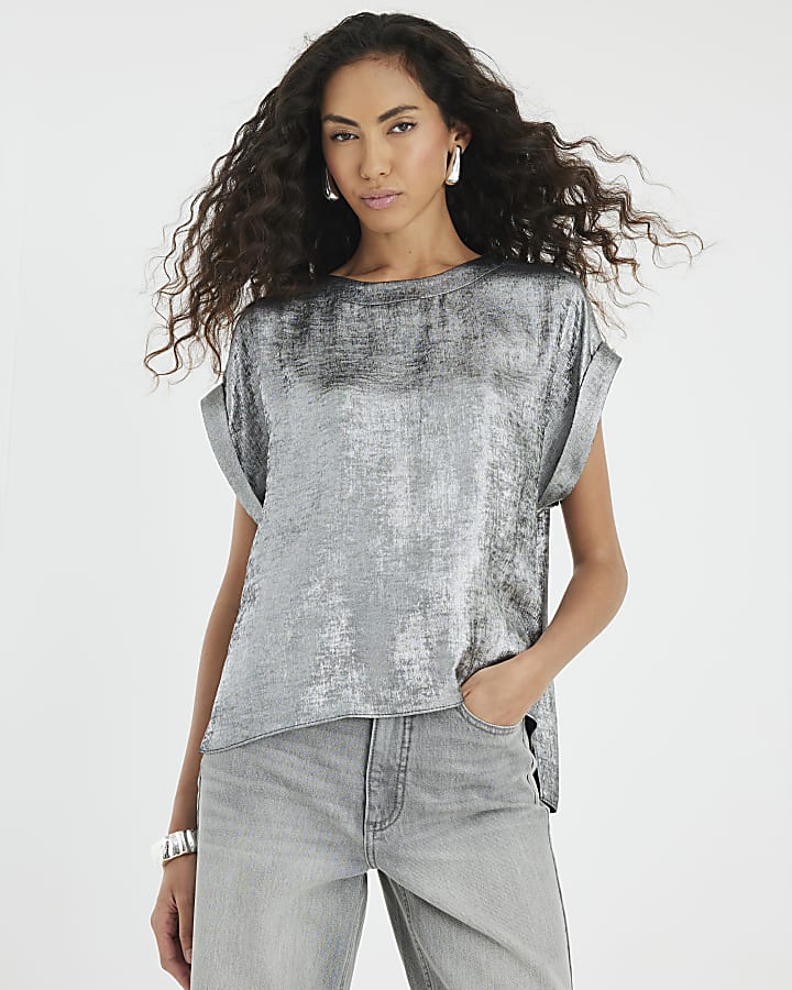 Silver Short Sleeve Turn Up Cuff T-shirt