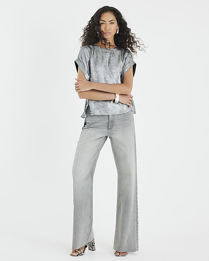 Silver Short Sleeve Turn Up Cuff T-shirt