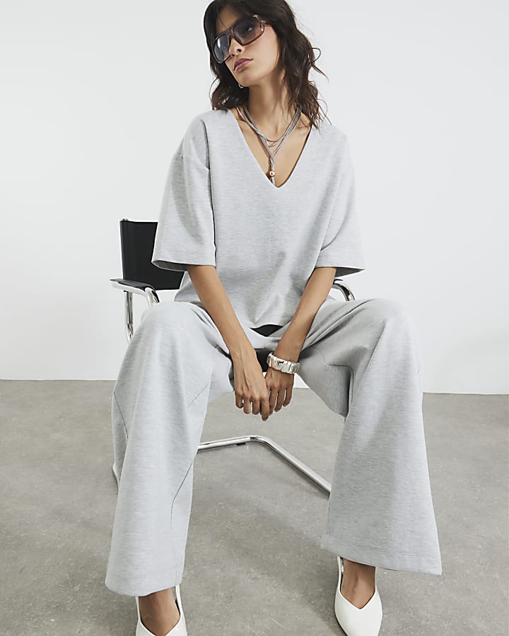Grey Short Sleeve V Neck T-shirt