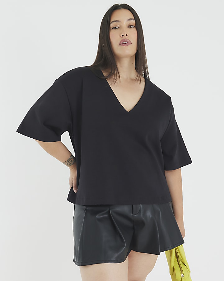 Black Short Sleeve V Neck T-shirt