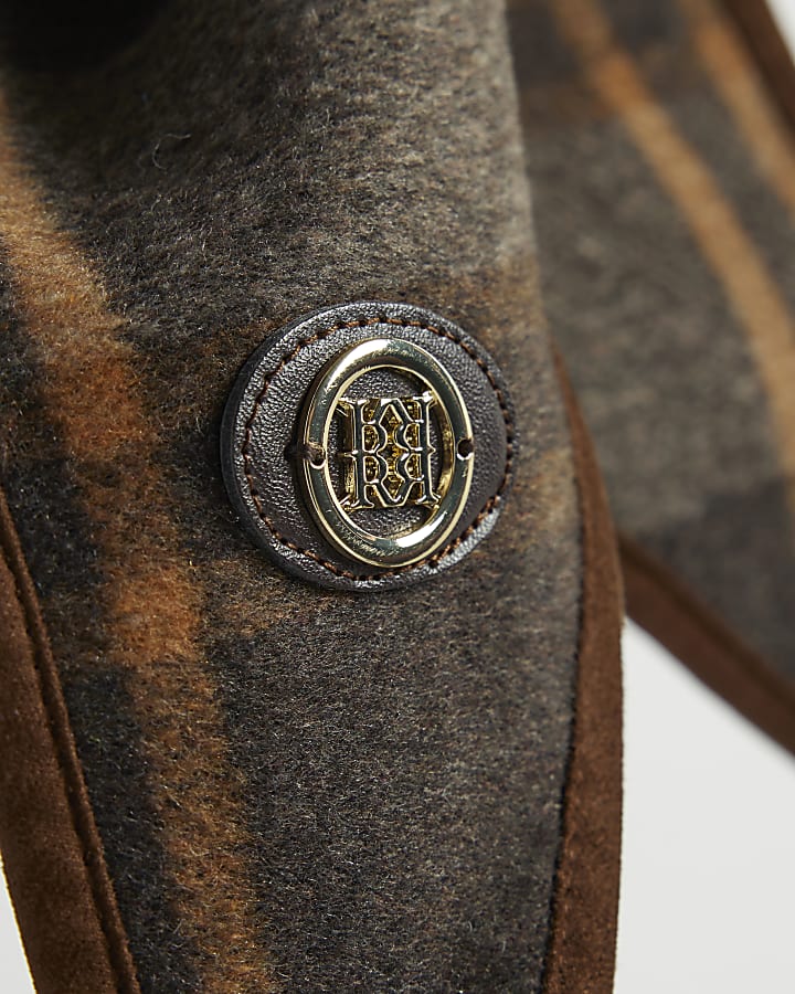 Brown Check Hooded Scarf