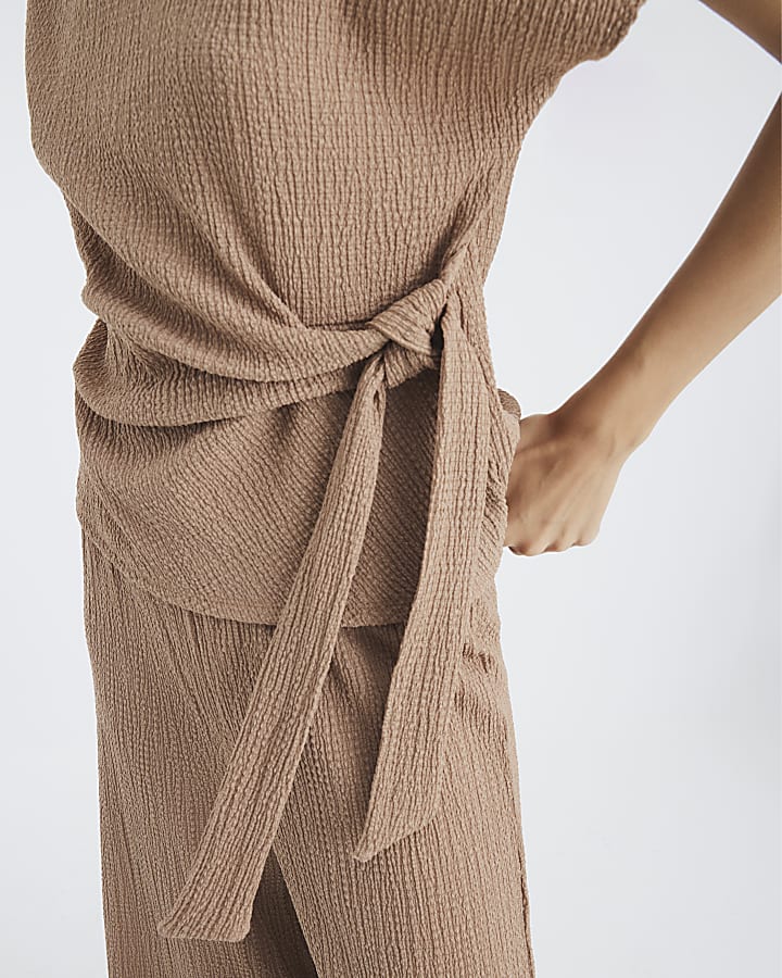 Beige Short Sleeve Textured Tie Waist T-Shirt