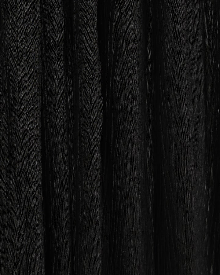 Black Plisse Sleeveless Waistcoat Maxi Dress