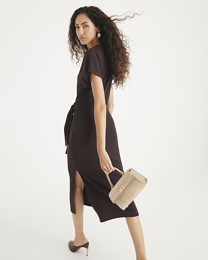 Brown Premium Short Sleeve Knot Midi Dress