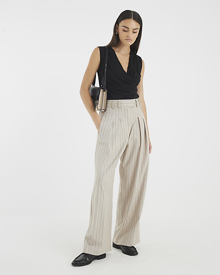 Black Sleeveless Cowl Neck Drape Tank Top