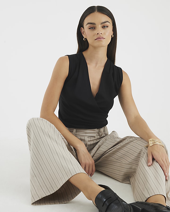 Black Sleeveless Cowl Neck Drape Tank Top