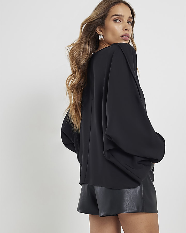 Black Long Sleeve Batwing Top