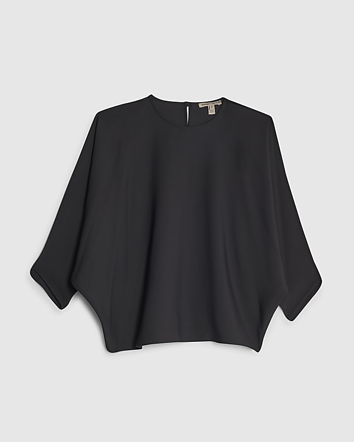Black Long Sleeve Batwing Top