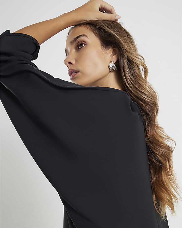Black Long Sleeve Batwing Top