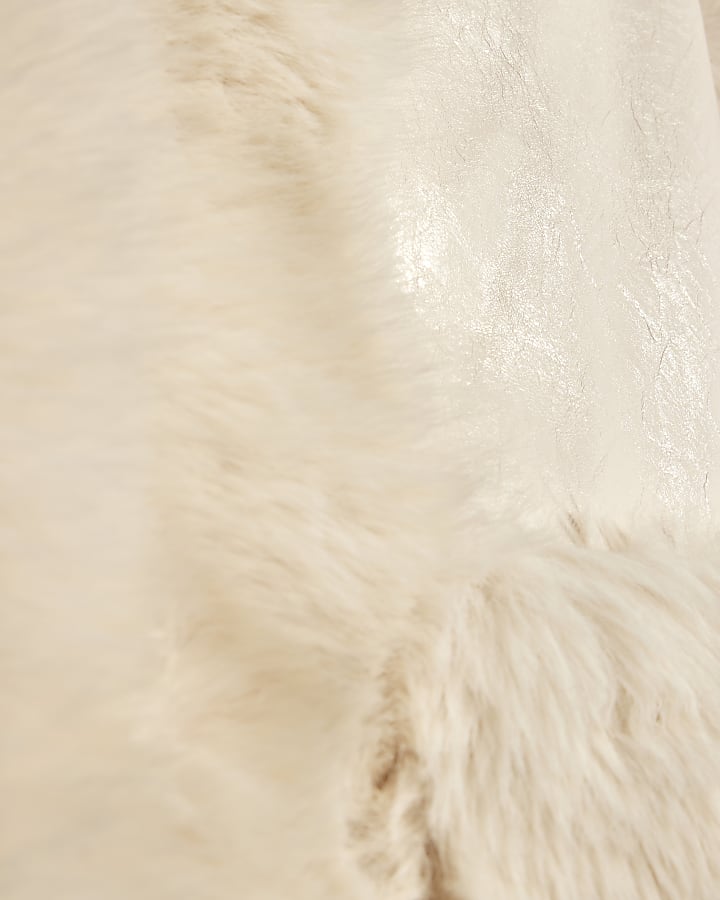 Cream Faux Fur Trim Panelled Jacket