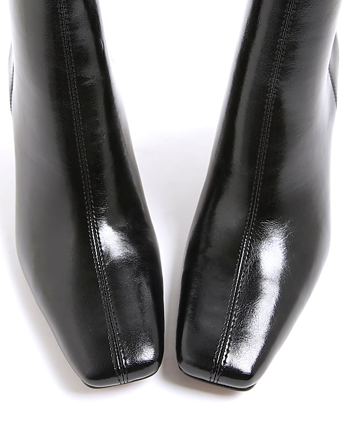 Black Chisel Toe Heeled Ankle Boots