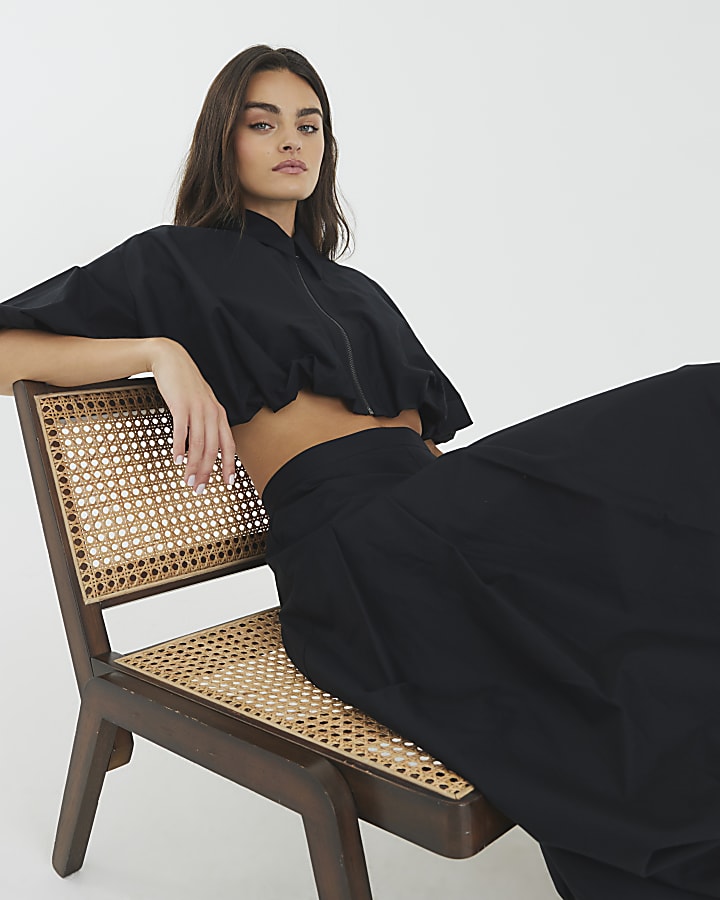 Black Bubble Hem Midi Skirt