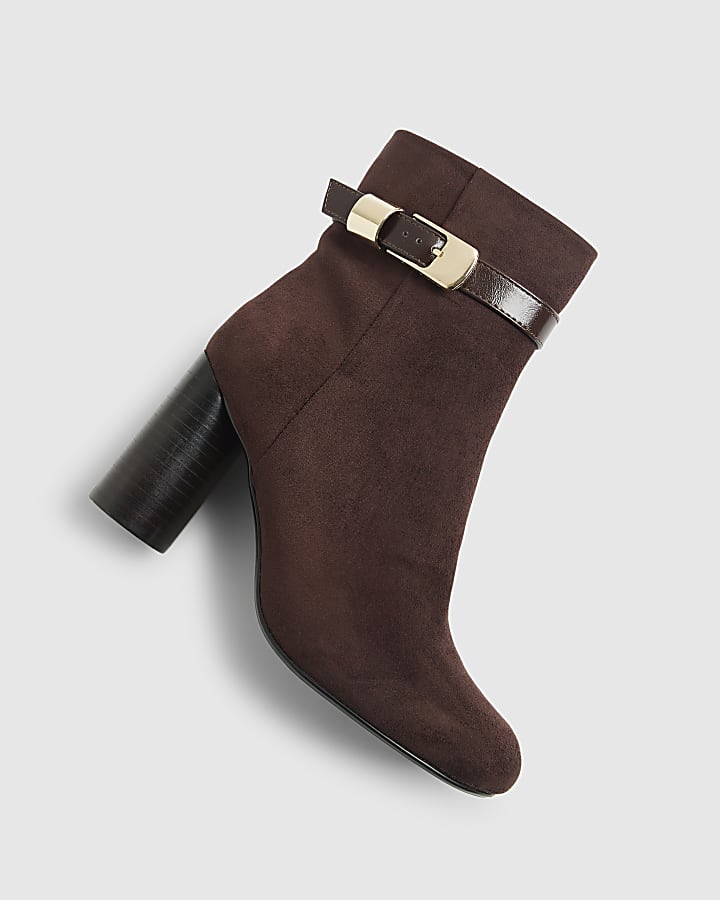 Brown Round Heeled Buckle Strap Boots