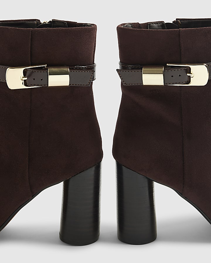 Brown Round Heeled Buckle Strap Boots