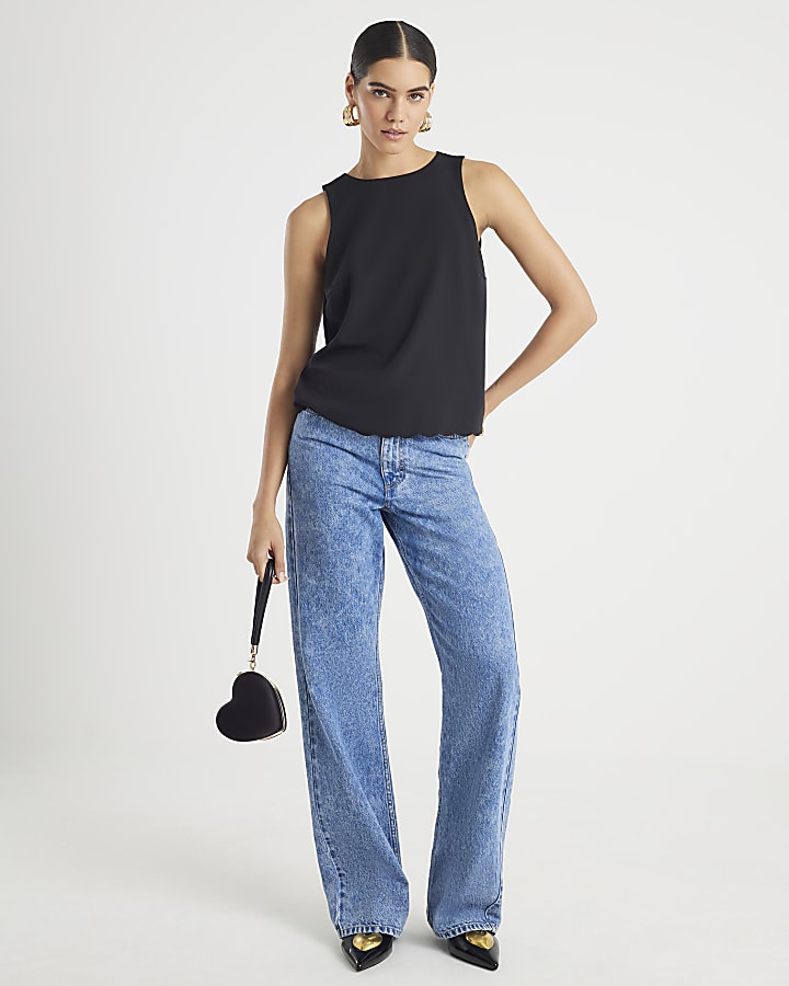 Black Scallop Trim Tank Top