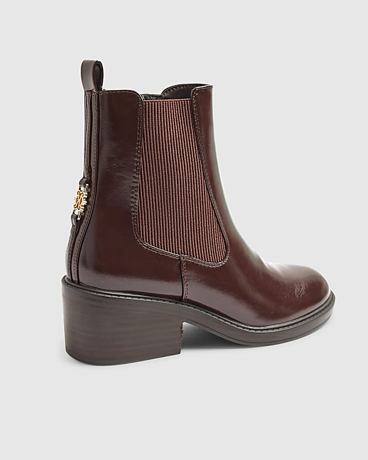 Brown patent Chelsea Boots