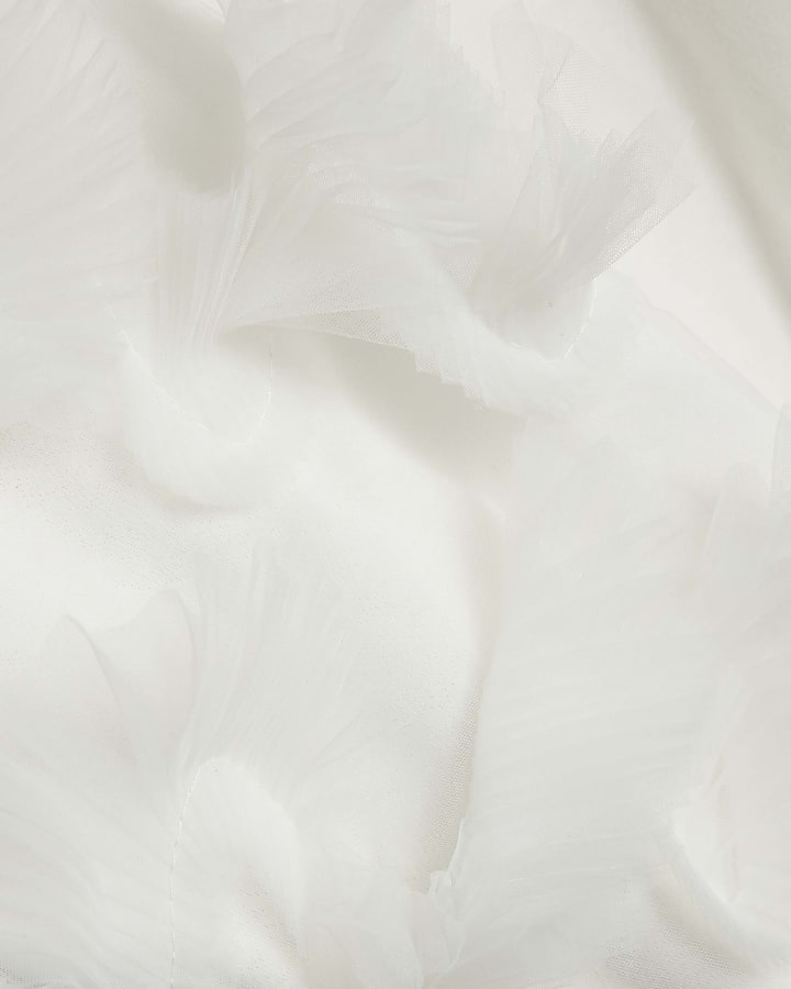 Cream Ruffle Sleeve Sweatshirt