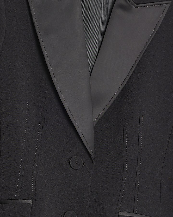Black Contrast Lapel Tux Blazer