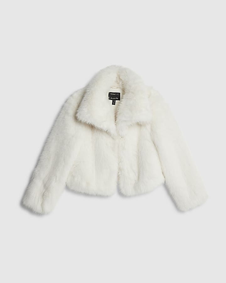 Cream Wide Collar Faux Fur Short Jacket