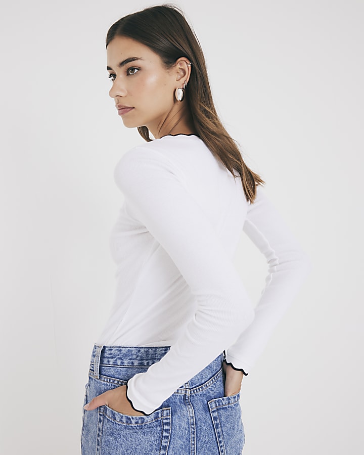 White Long Sleeve Scallop Trim Top
