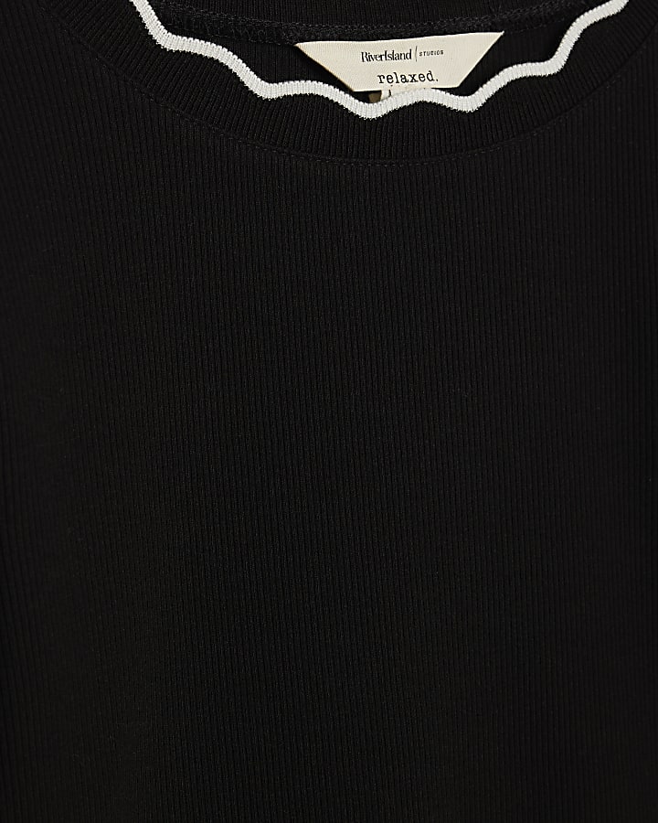 Black Long Sleeve Scallop Trim Top