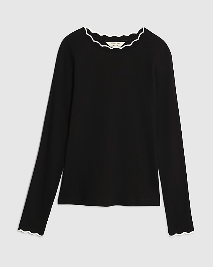 Black Long Sleeve Scallop Trim Top