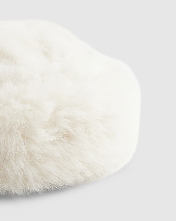 Cream Faux Fur Bucket Hat