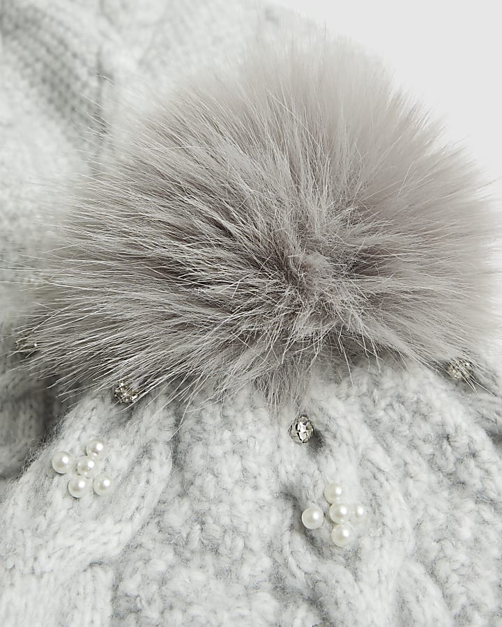 Grey Diamante Hat and Scarf Set