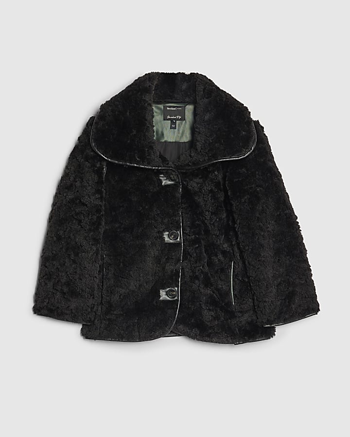 Black Borg Collared Swing Coat