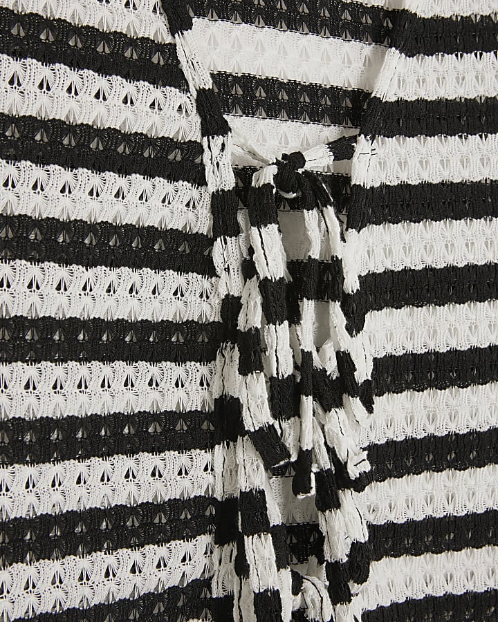 Black Stripe Tie Front Crochet Top