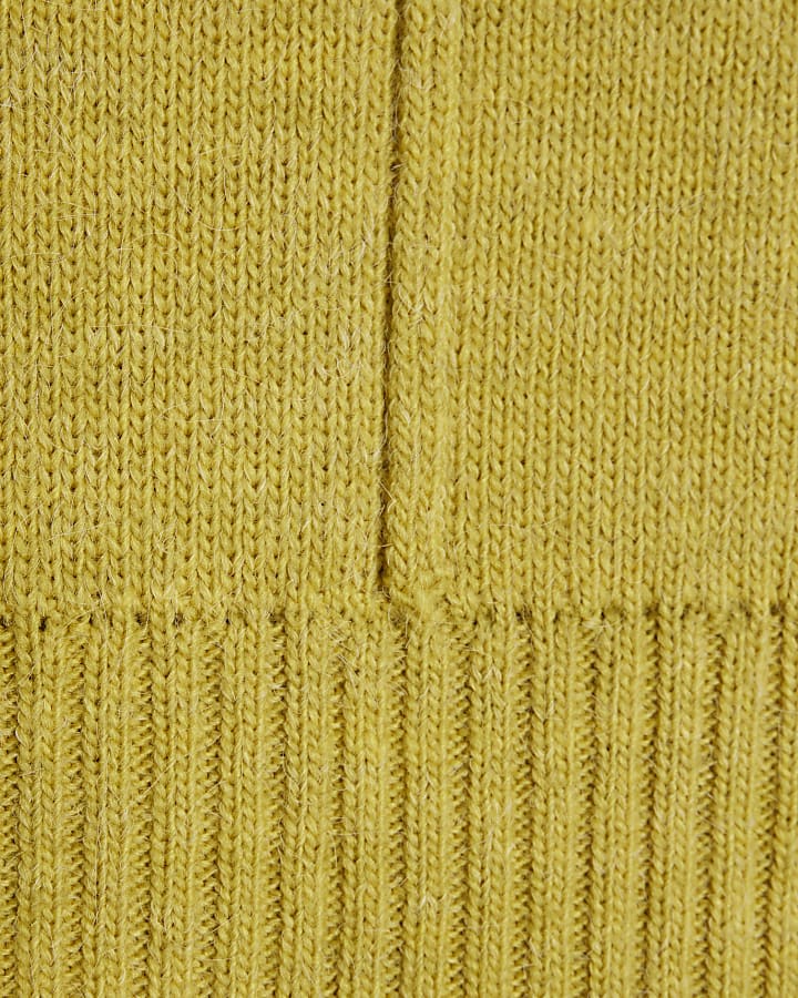 Green Knitted Structured Shoulder Tank Top