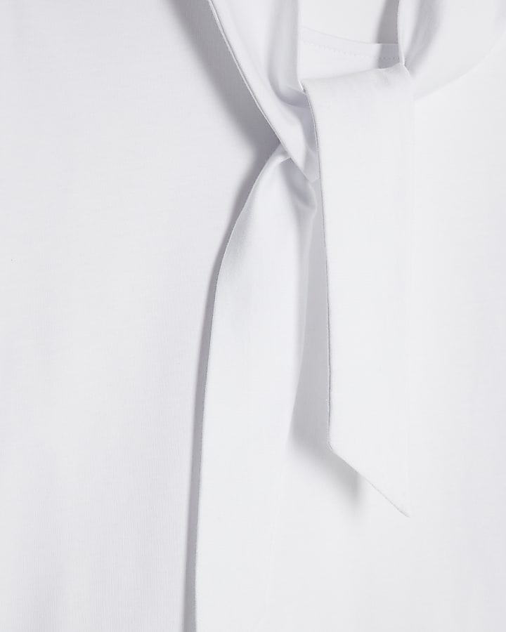 White Short Sleeve Scarf Neck T-shirt