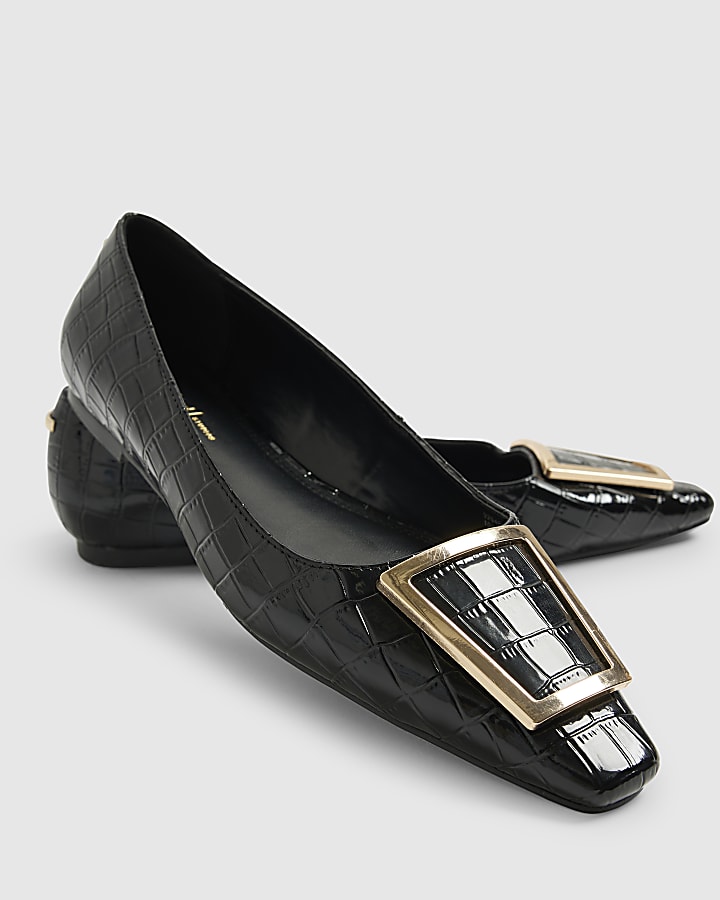 Black Square Buckle Ballet Pumps