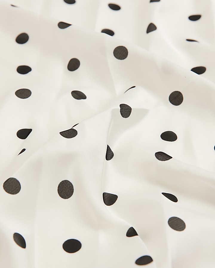 White Polka Dot Tie