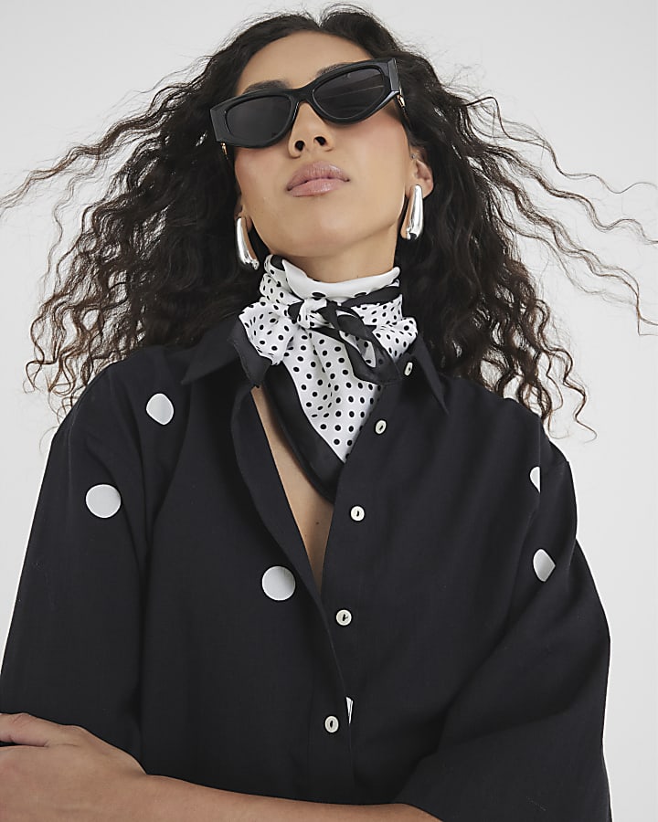 White Polka Dot Tie