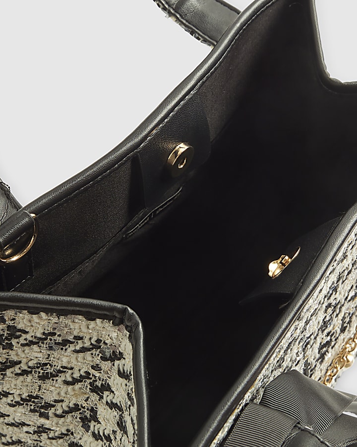 Cream Boucle Embroidered Tote Bag