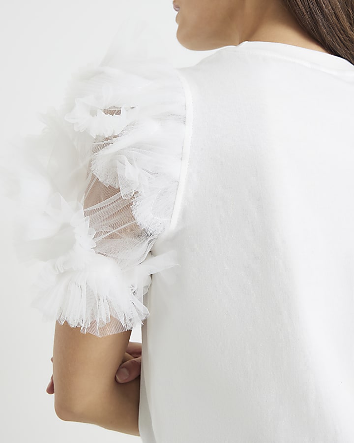 Cream Short Ruffle Sleeve Top