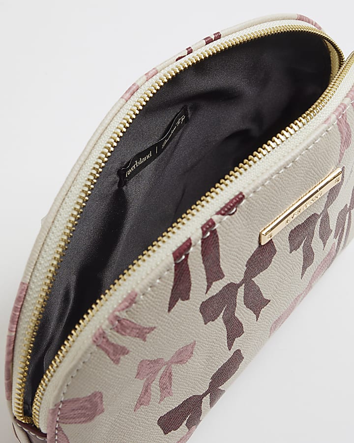 Cream Bow Curve Top Makeup Pouch