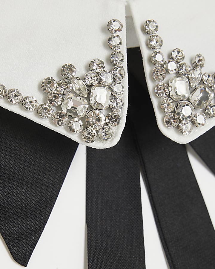 White Embellished Tie Collar