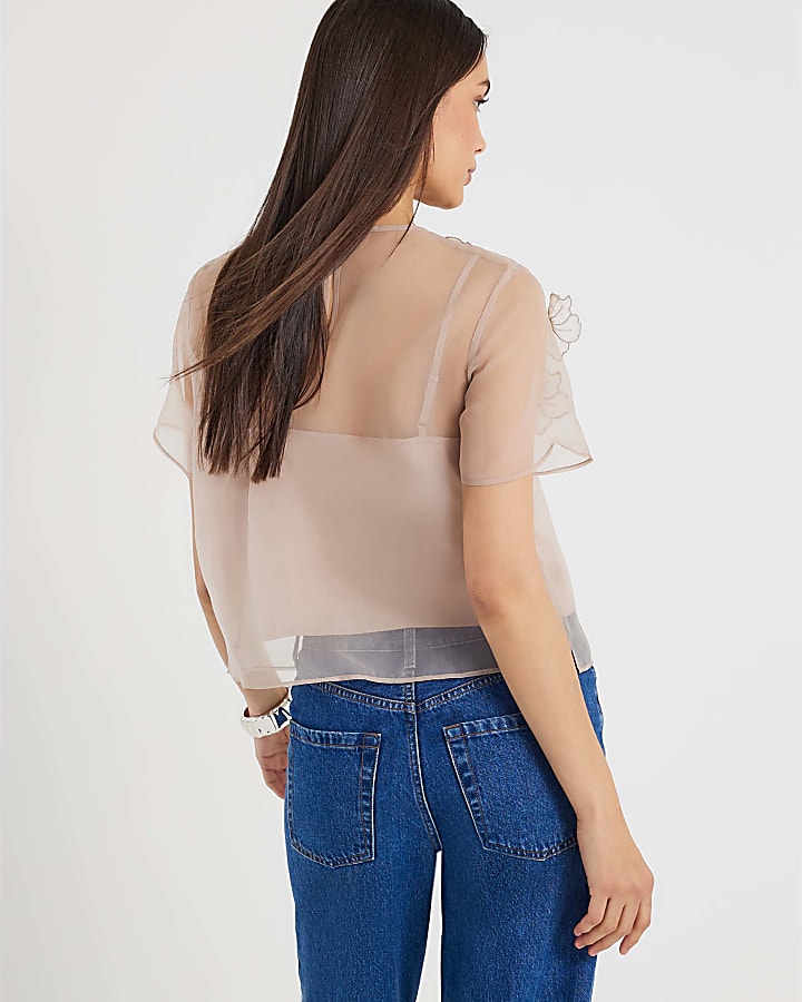 Pink Short Sleeve Embellished Flower Blouse