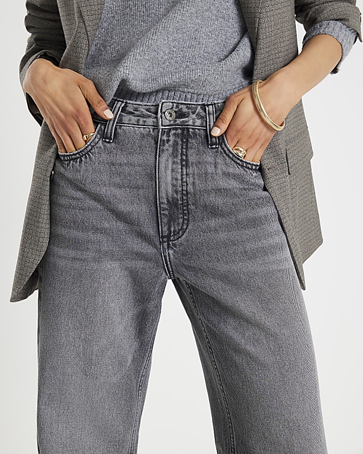 Black Relaxed Straight Jeans