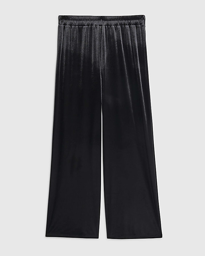 Petite Black Velvet Wide Leg Joggers