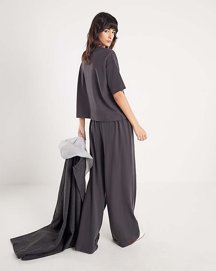 Grey Short Sleeve Boxy T-shirt