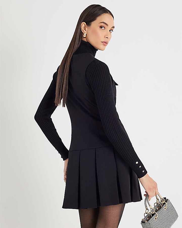 Black Sleeveless Pleated Hem Mini Dress