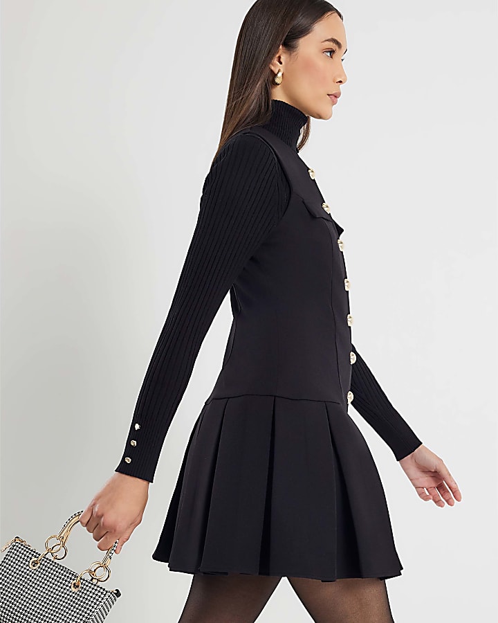 Black Sleeveless Pleated Hem Mini Dress