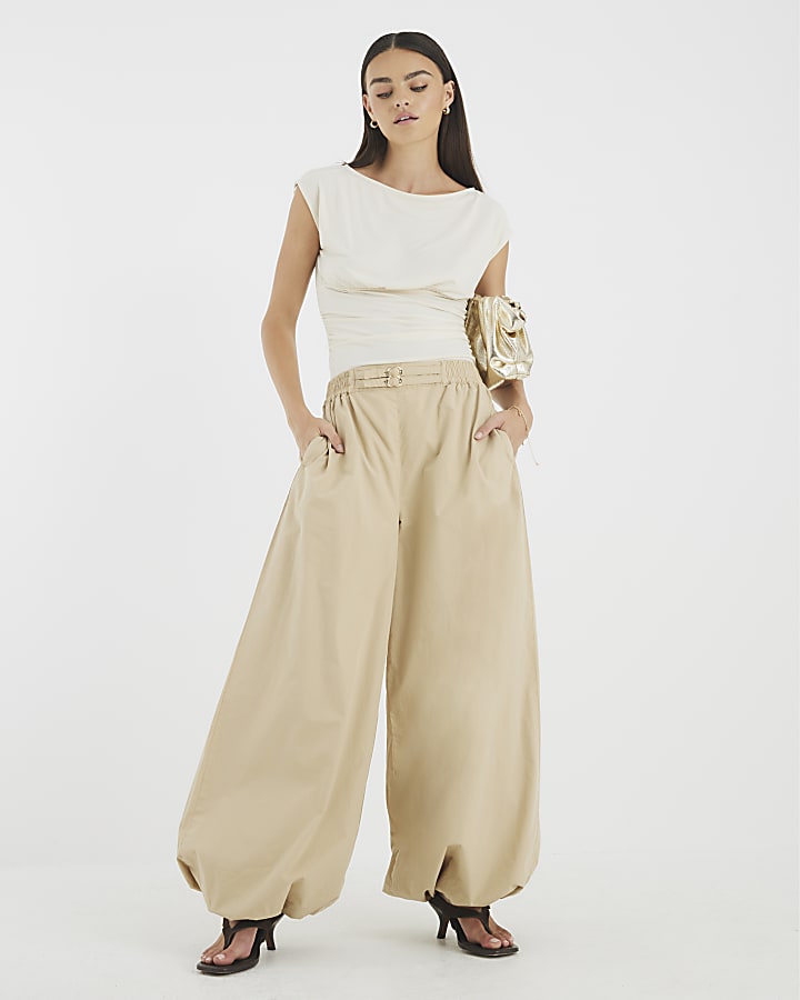 Cream Ruched T-Shirt