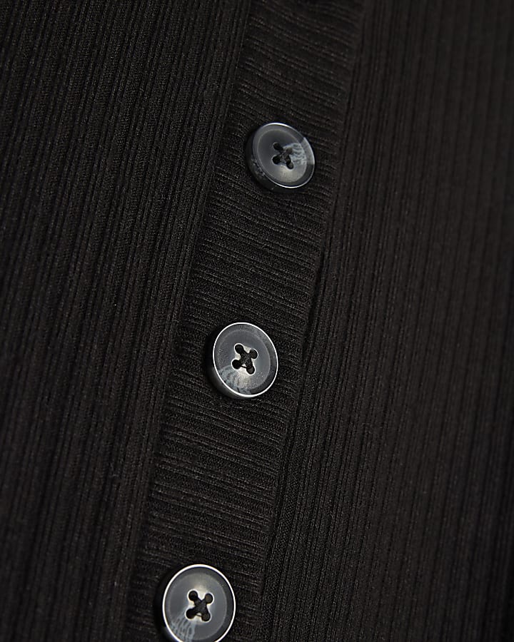 Black Long Sleeve Curved Hem Top